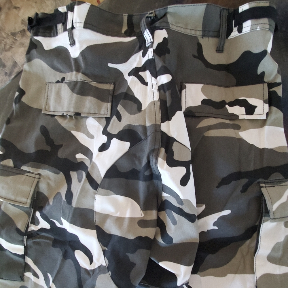 Mens Camo Pants